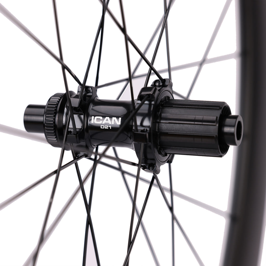 ICAN Alpha 50 II disc wheels TRIAERO