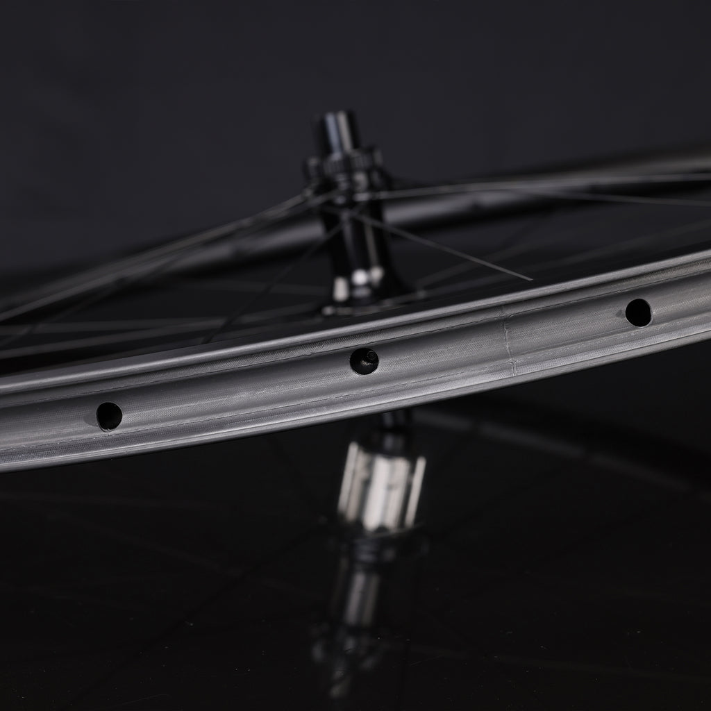 ICAN upgraded AERO 38 II disc wheels TRIAERO