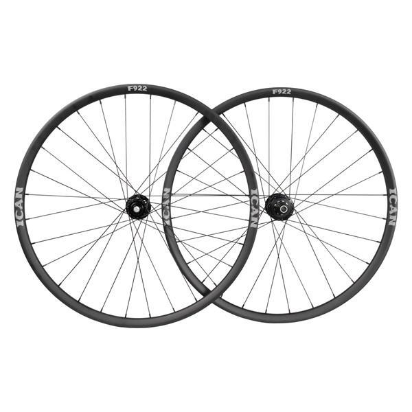 XC F922 - Triaero